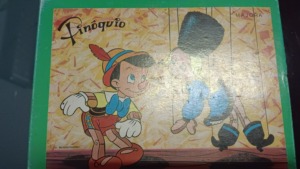Jogo de cubos de um dos avós que serviu de inspiração.