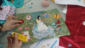 Capa_ Alice no Pais das Maravilhas em construção