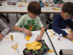 Elaboração dos patinhos e da mãe pata.