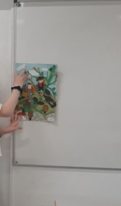 Dimensão do trabalho comparativamente com o quadro da sala de aulas.